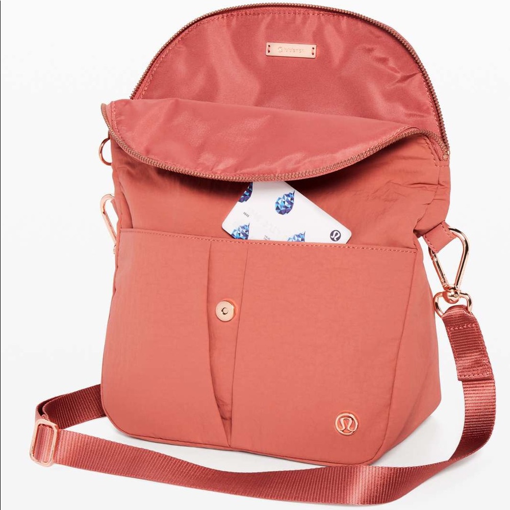 {lululemon} All Night Festival Bag 5L - Picture 2 of 7